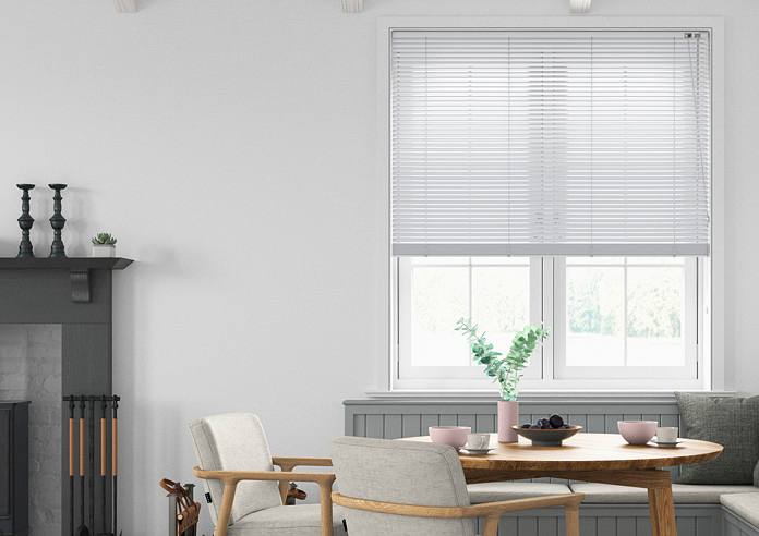 Spectrum, Linen White - Venetian Blind - Image 3